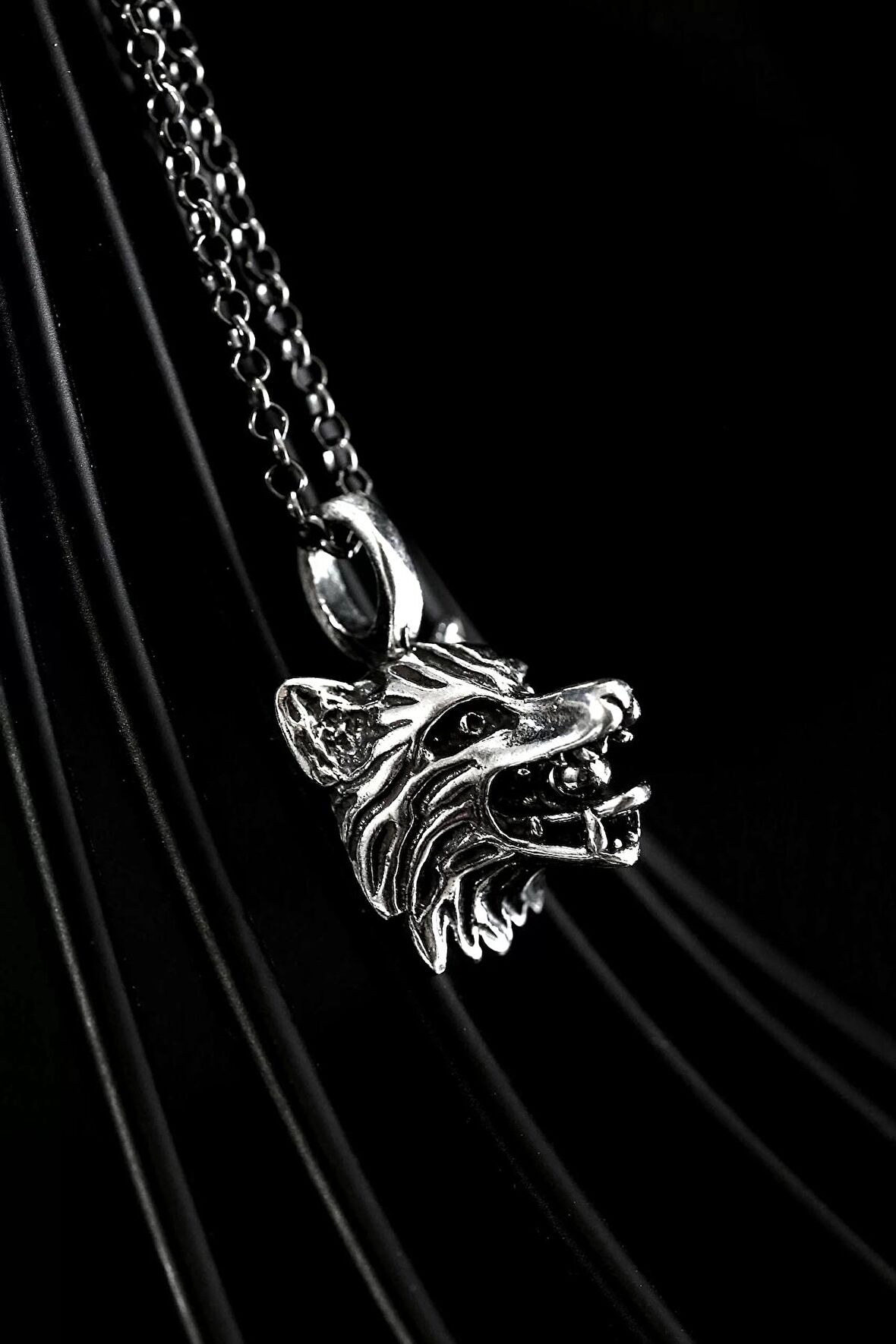 925 Ayar Gümüş Kurt Kafası Erkek Kolye