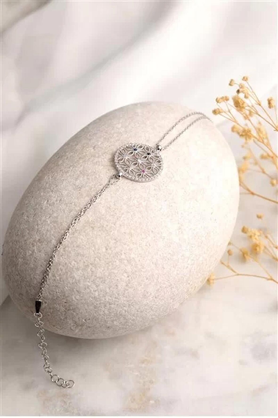 925 Ayar Gümüş Zirkon Taşlı Barış Çiçeği Bileklik - Silver