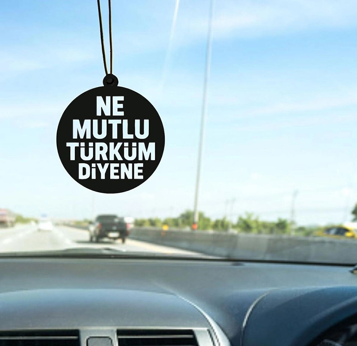 Ne Mutlu Türküm Diyene Yazılı Metal Araba Dikiz Ayna Süsü