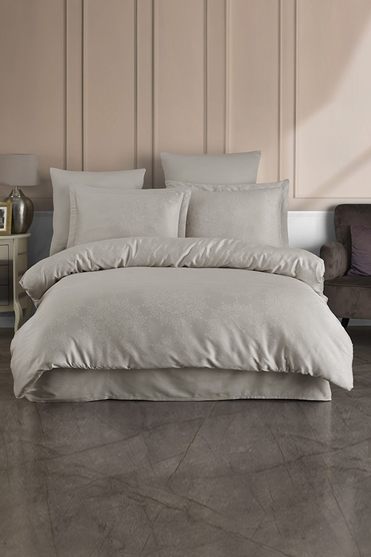 Varol (Family Size) Liyosel Jakar Nevresim Takımı - Nothingham Taş