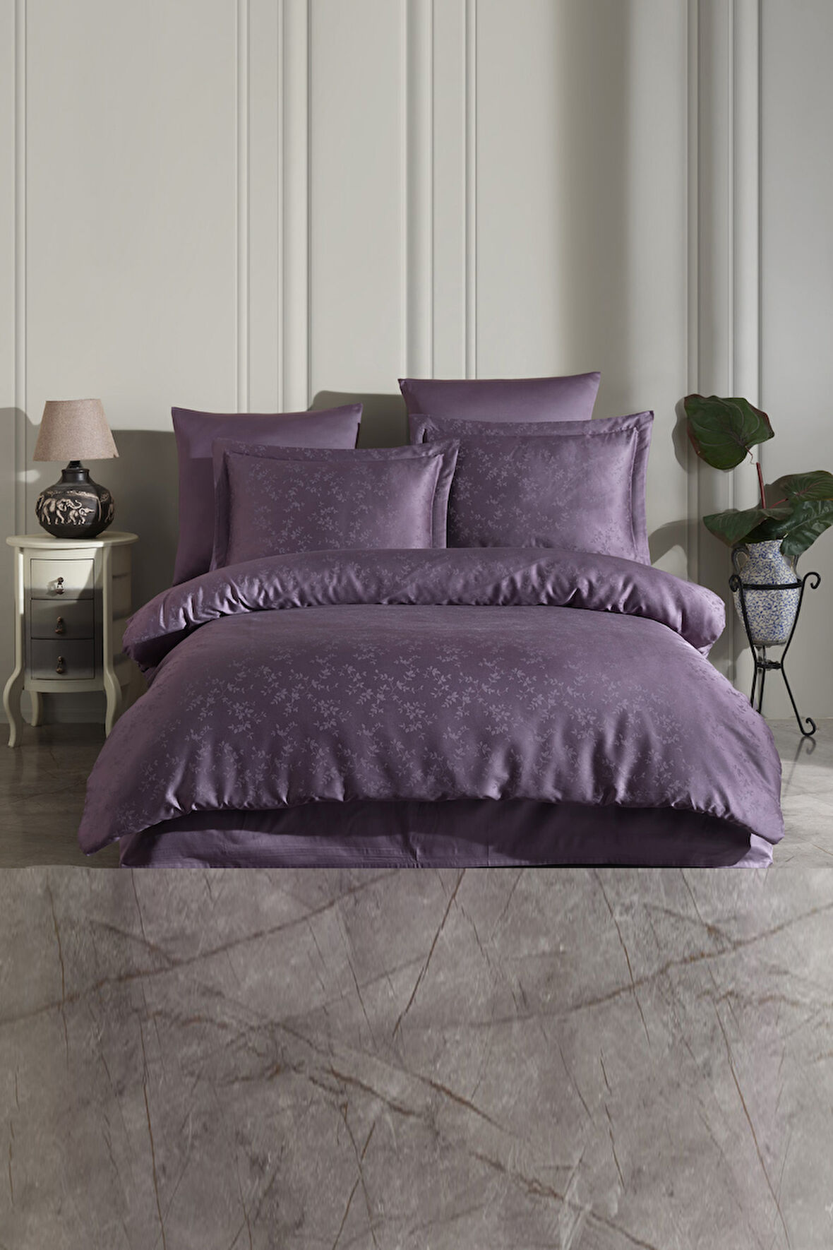 Varol Liyosel Jakar Nevresim Takımı King Size (Battal Boy) - Eva Mürdüm