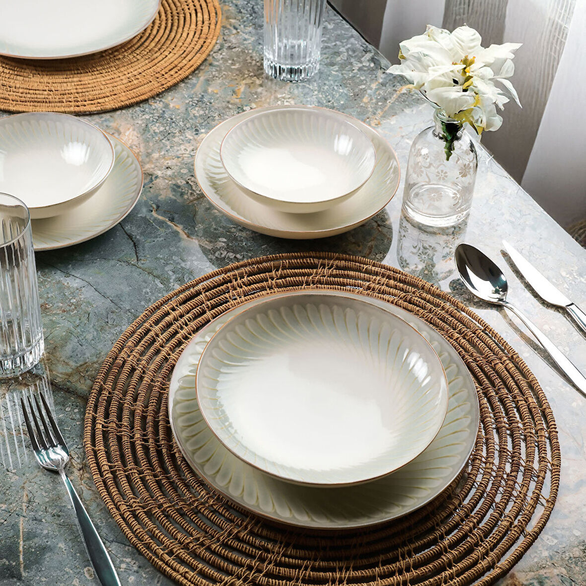 Güral Porselen Camelia 24 Parça 6 Kişilik Yemek Takımı 39632