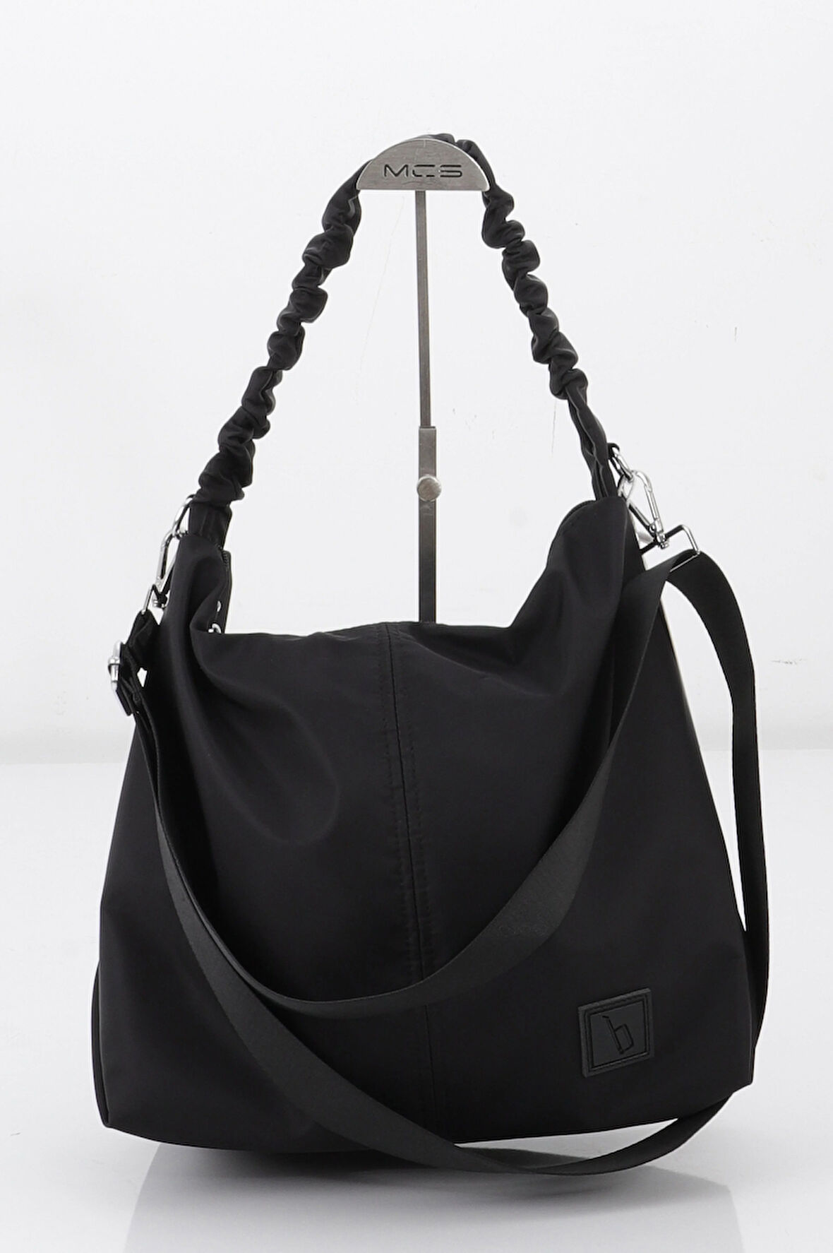 KO25244 KADIN OMUZ ÇANTASI