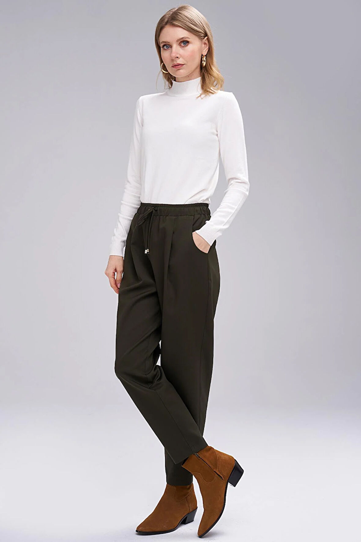 Kemeri Lastikli-Pantolon