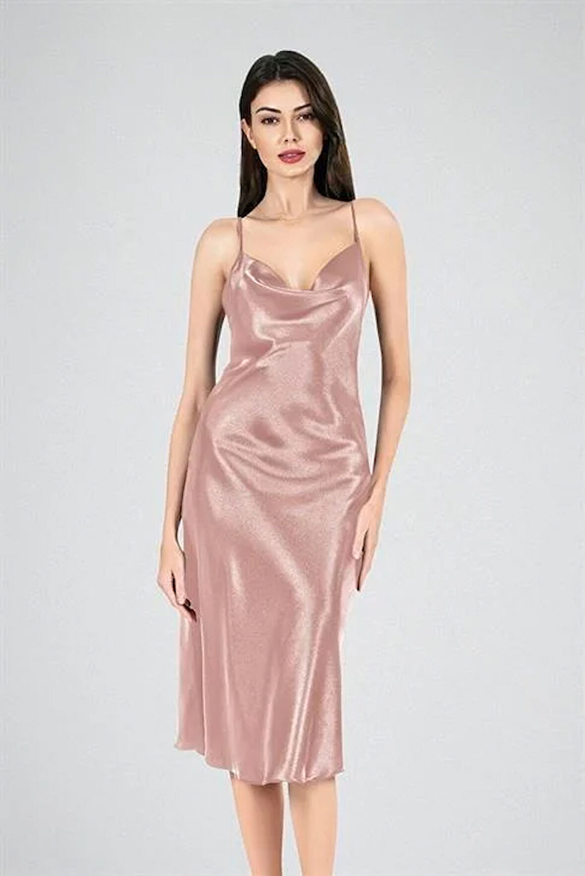 Aria's Closet Uzun Gecelik Degaje Vizon