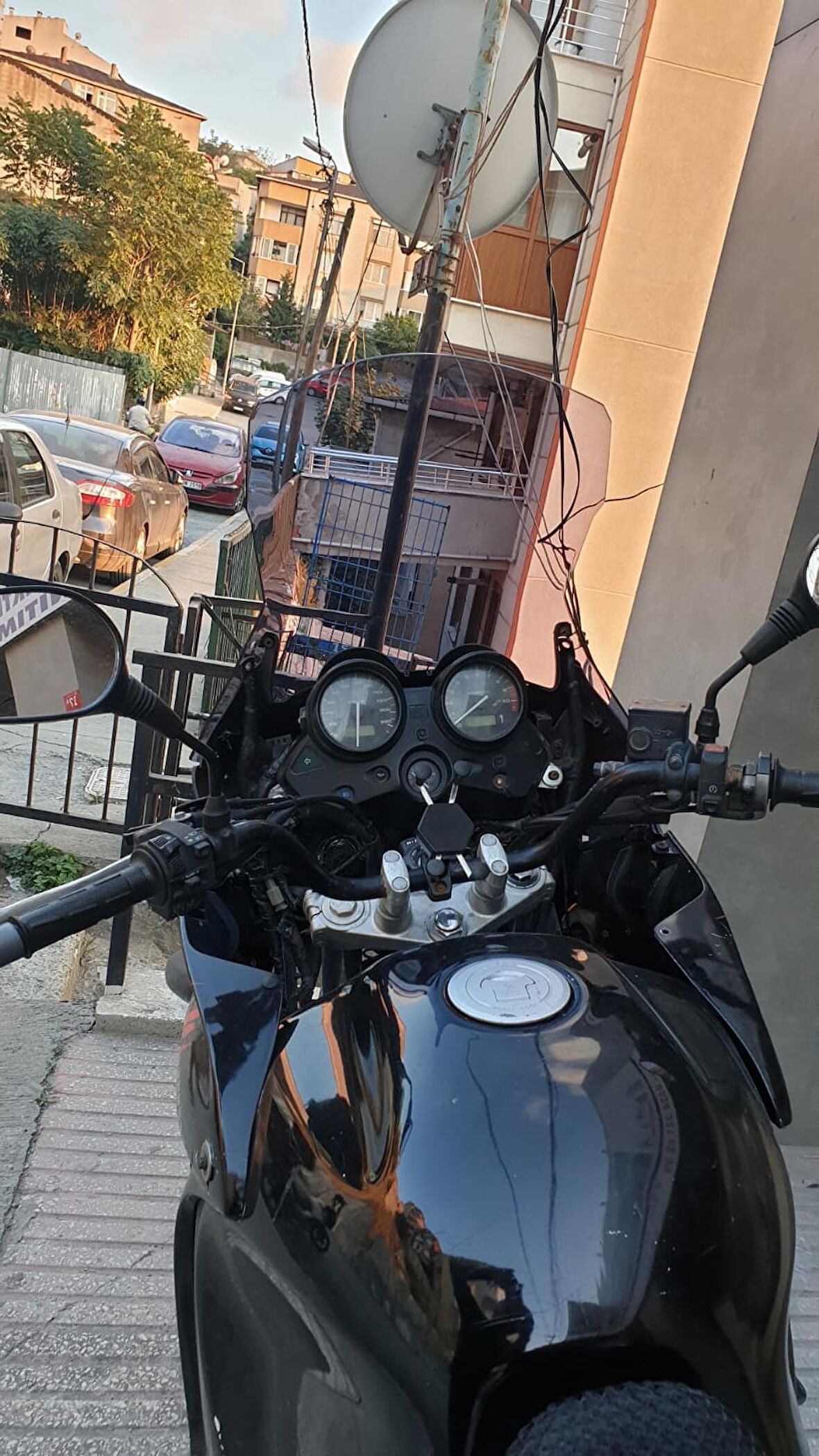 Varadero Tur Camı Şeffaf 54cm