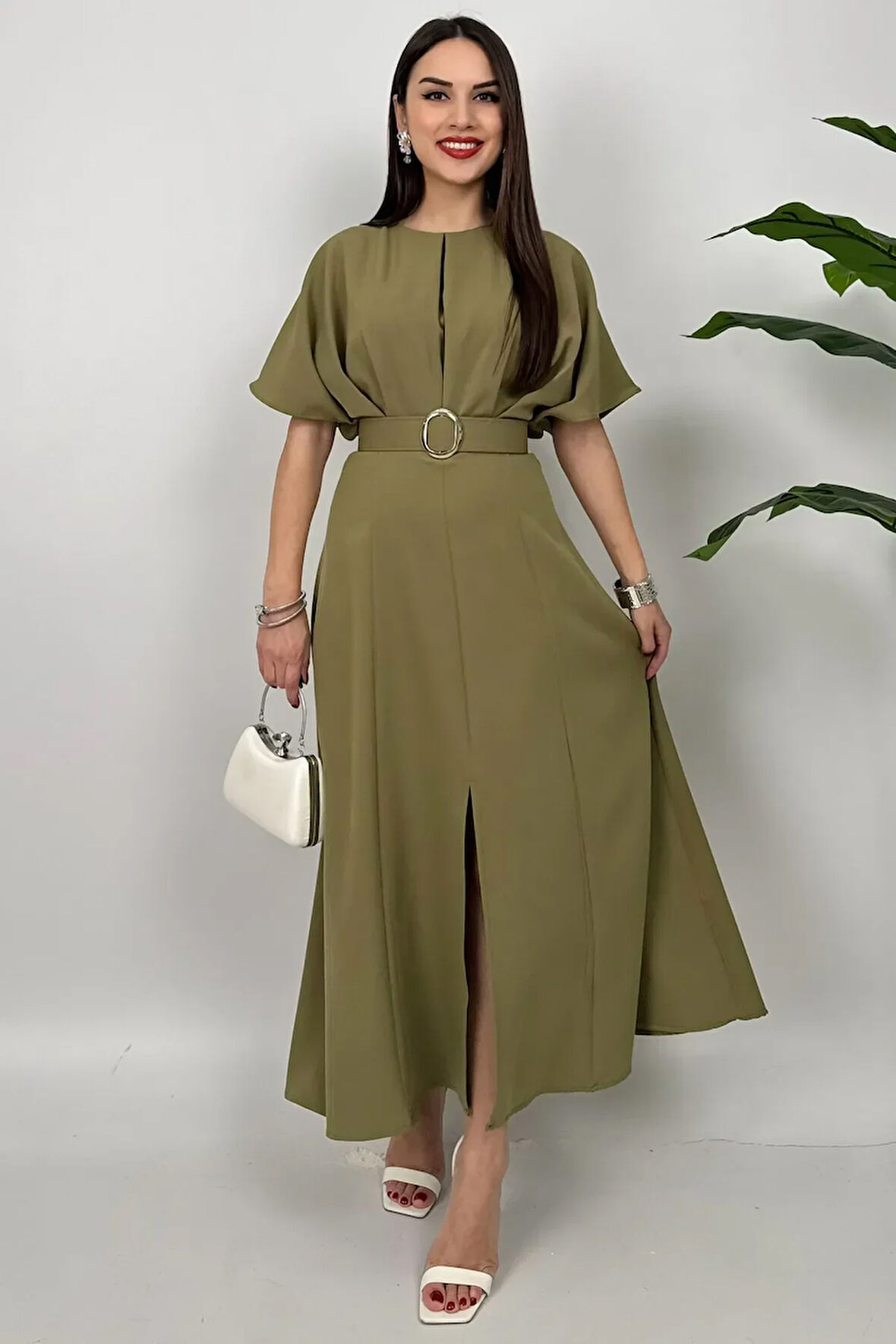 Alora Kadın Kemer Detaylı Şık Haki Elbise – Özel Günler İçin Zarafet