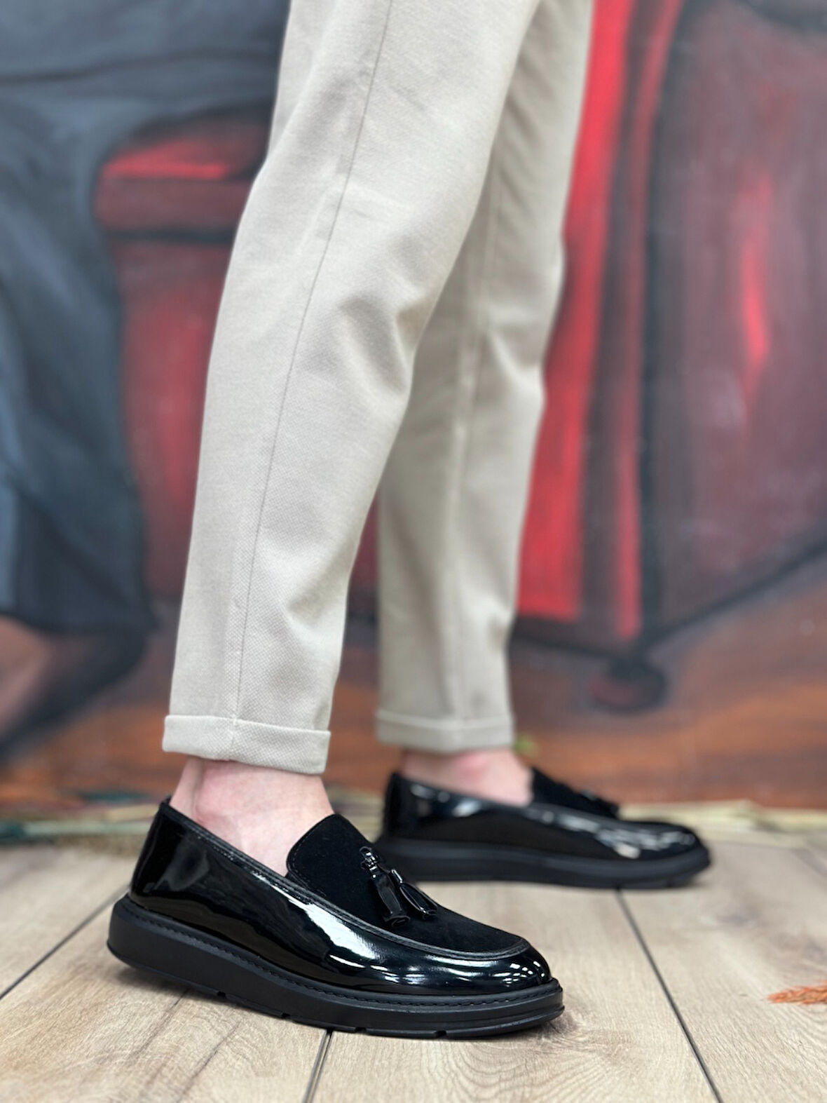 ET0005 Bağcıksız Yüksek Taban Siyah Taban Klasik Süet Detaylı Püsküllü Corcik Erkek Ayakkabı