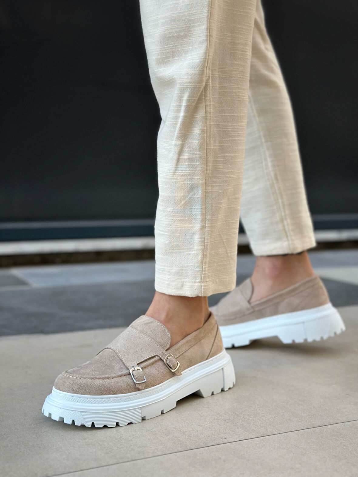 ET0242 Tokalı Klasik Yüksek Taban Krem Süet Erkek Ayakkabı