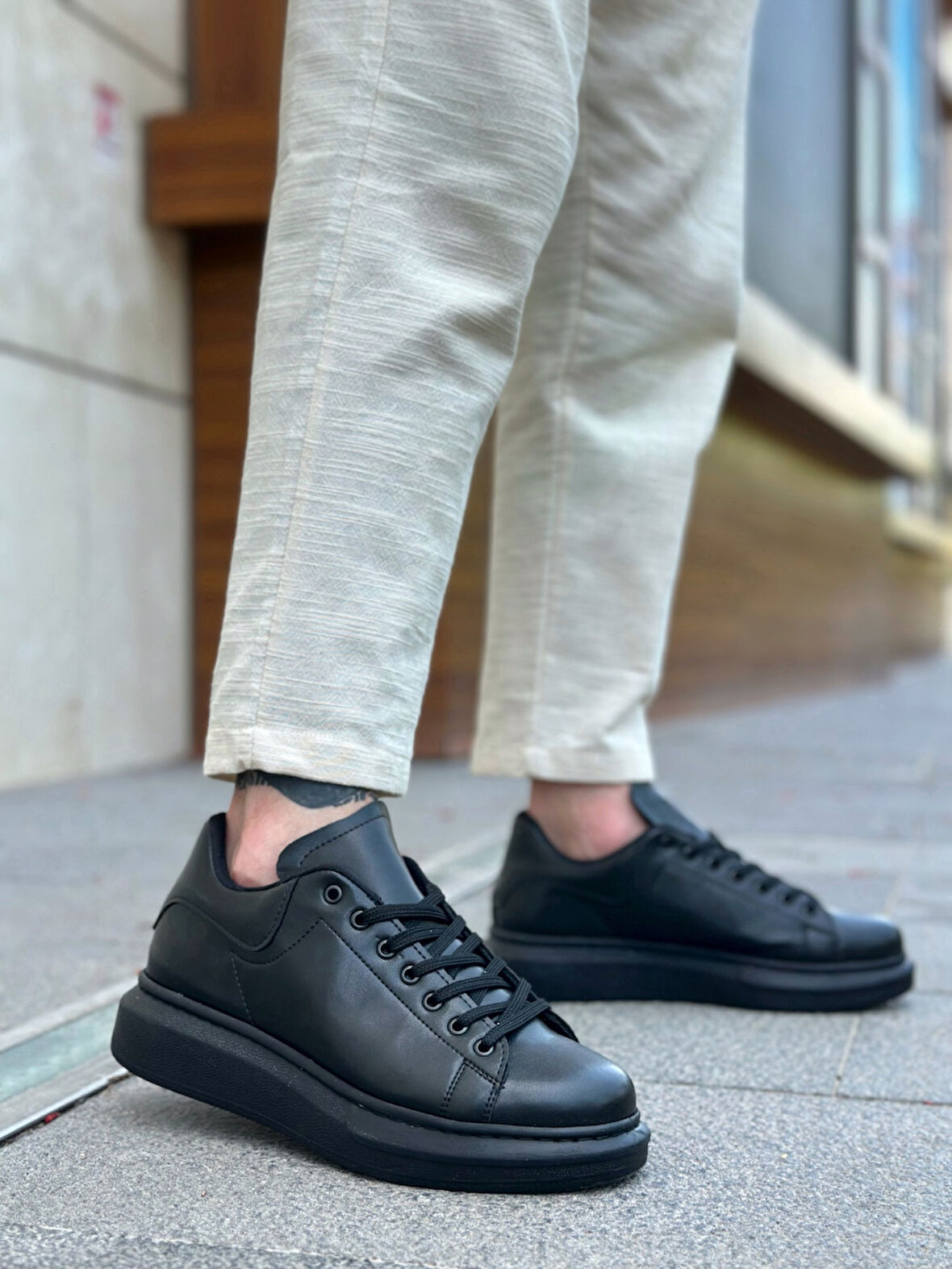 ET0547 Kalın Yüksek Taban Siyah Bağcıklı Spor Erkek Ayakkabı