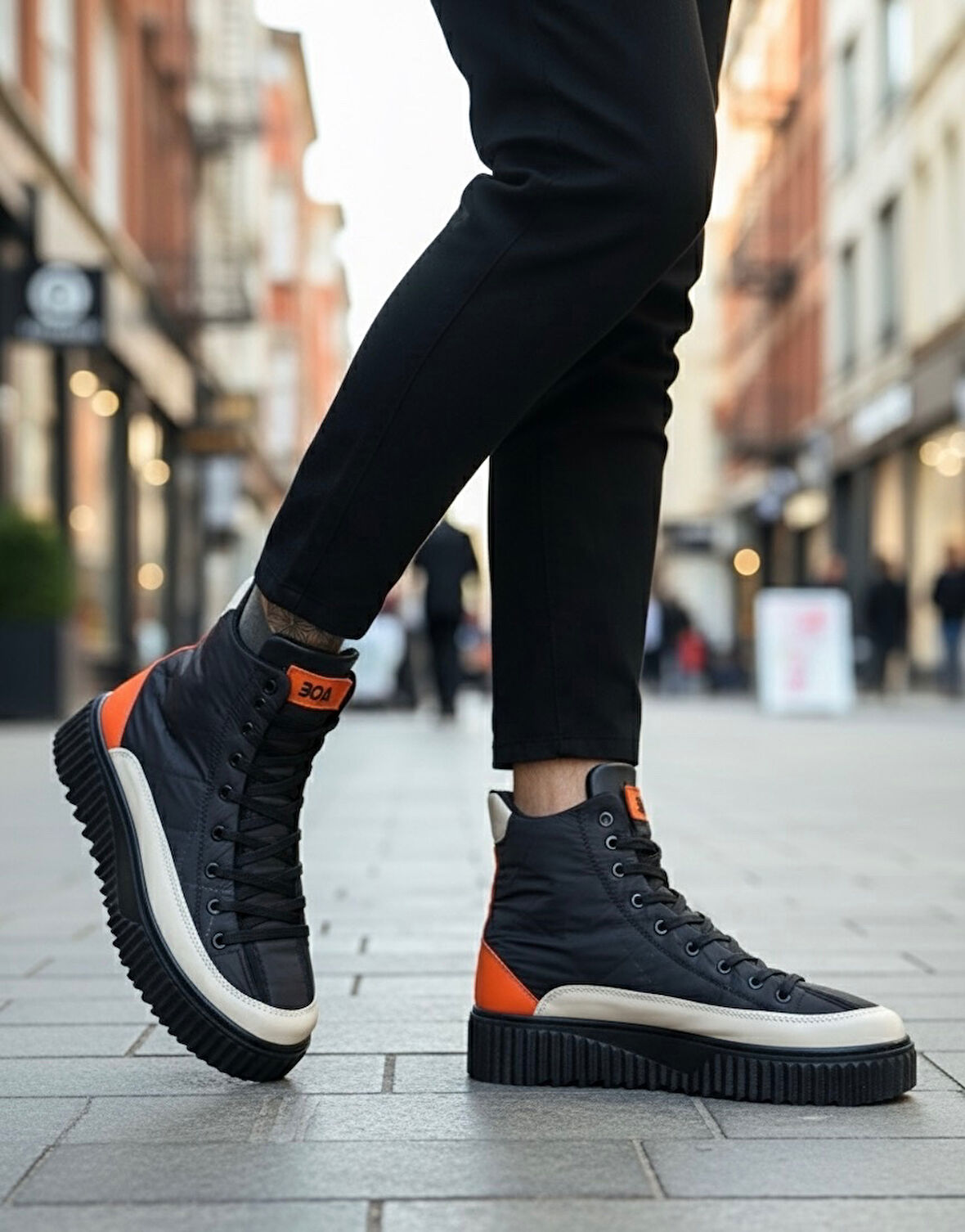 ET0811 Yüksek Siyah Taban Paraşüt Kumaş Turuncu Cilt Detaylı Yarım Bilek Spor Bot