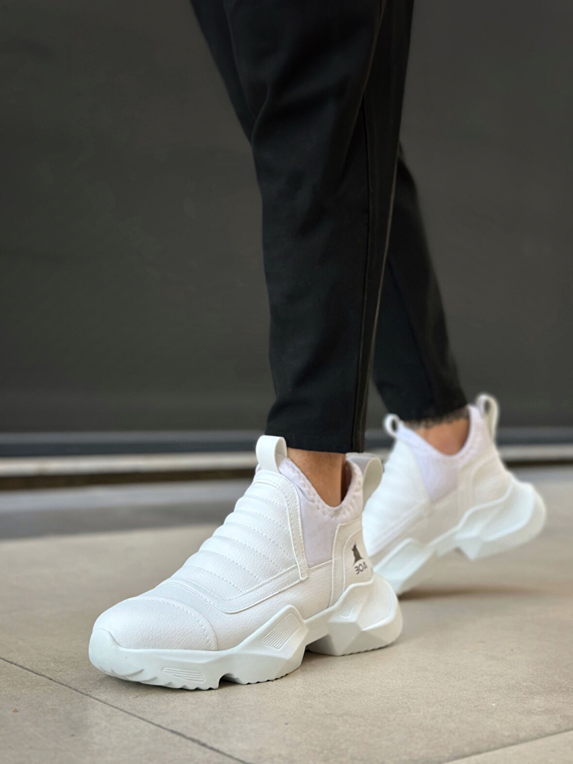 ET0401 Bağcıksız Rahat Kalın Taban Beyaz Erkek Spor Yarım Bilek Bot