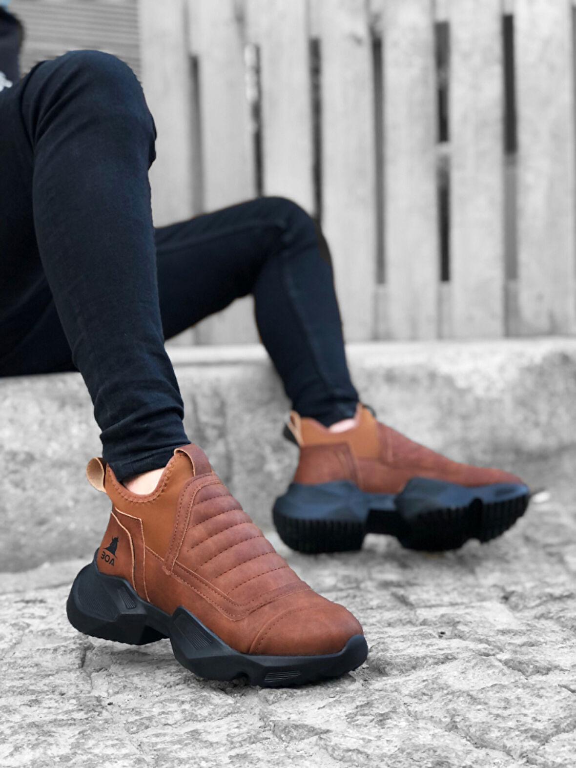 ET0401 Bağcıksız Rahat Yüksek Taban Taba Erkek Spor Yarım Bilek Bot