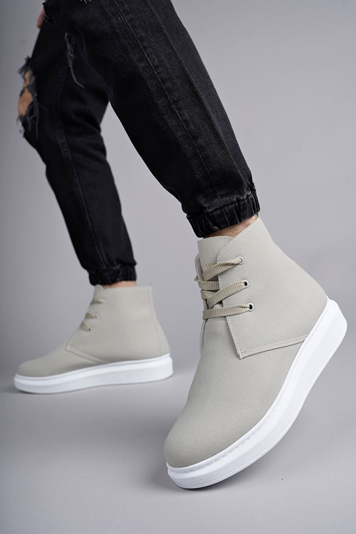 ET207 Oslo Bağcıklı Süet Erkek Günlük Spor Bot BT - Gri