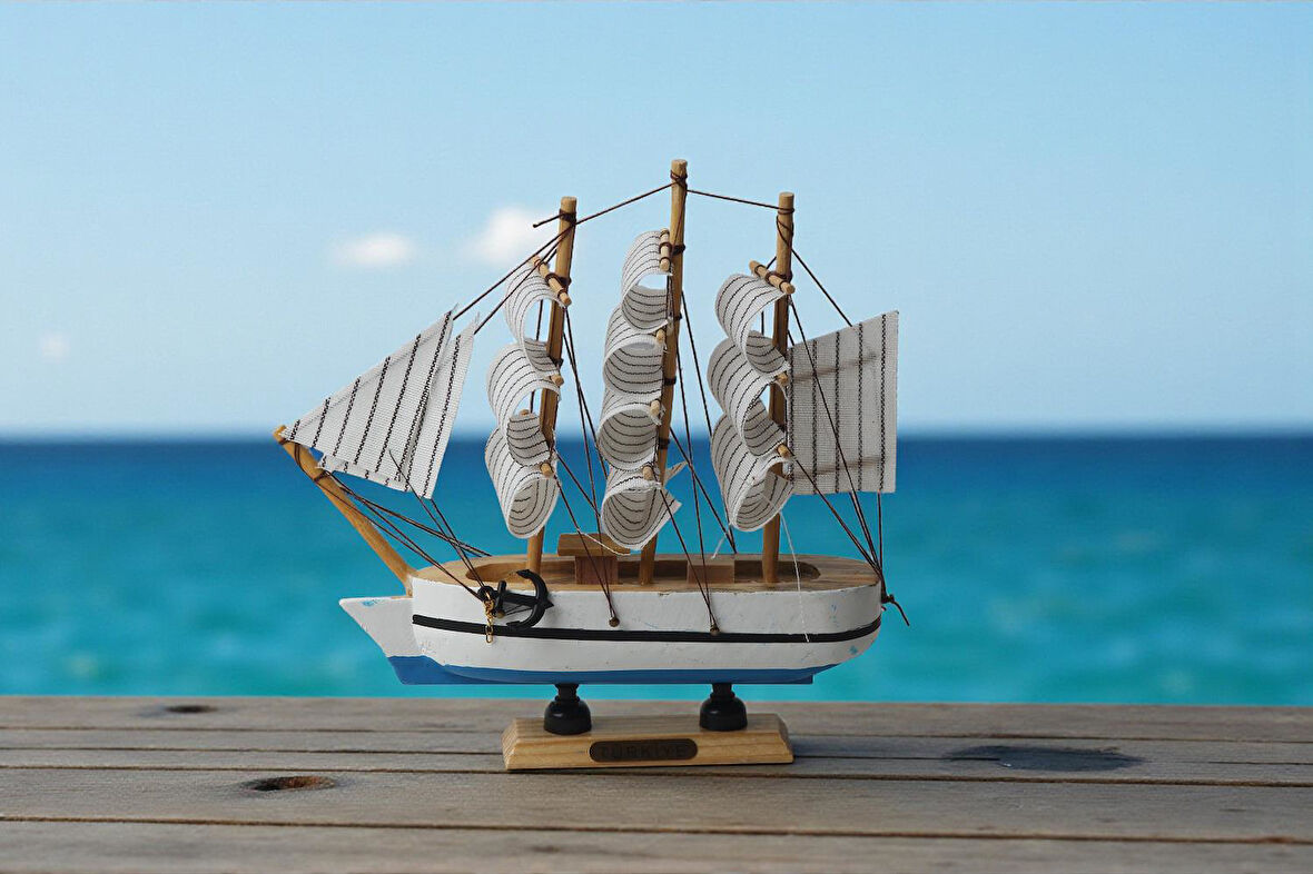 Dekoratif Ahşap El Yapımı Yelkenli Gemi Maketi Masaüstü Biblo Ev Ofis Hediyesi 19 cm. Model F