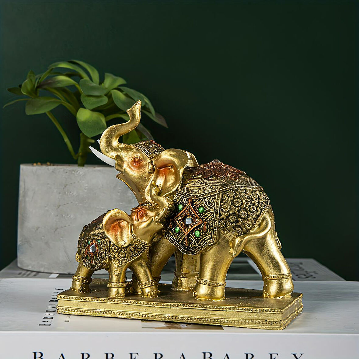 Lüks İşlemeli Anne Yavru Fil Heykeli Feng Shui Şans Getiren Dekoratif Masaüstü Biblo 15 cm.
