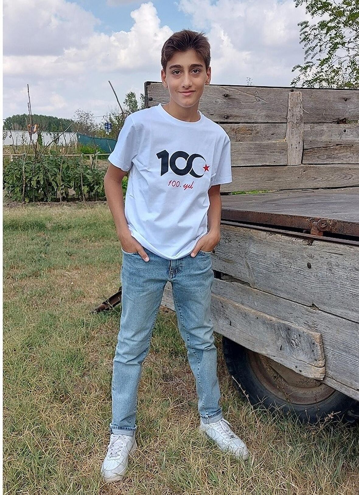 100 Yıl Anı Tişörtü Ayyıldız Baskılı Özel Tasarım Beyaz