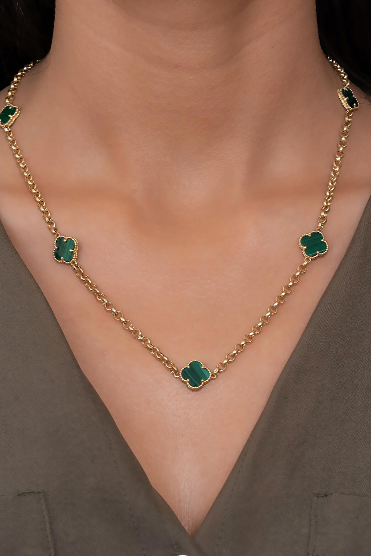 14 Ayar Altın Yeşil Yonca Zincir Kolye