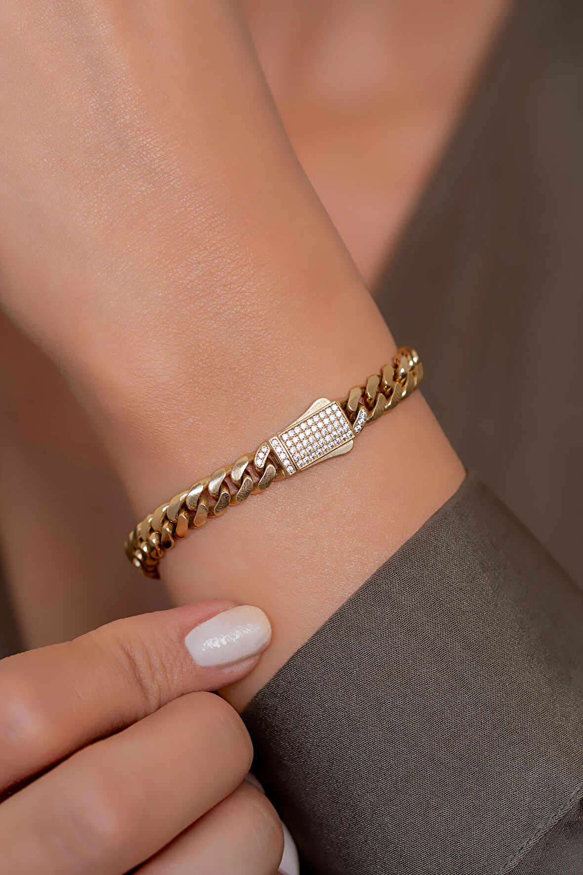 14 Ayar Altın Taşlı Gurmet Bileklik 7 mm