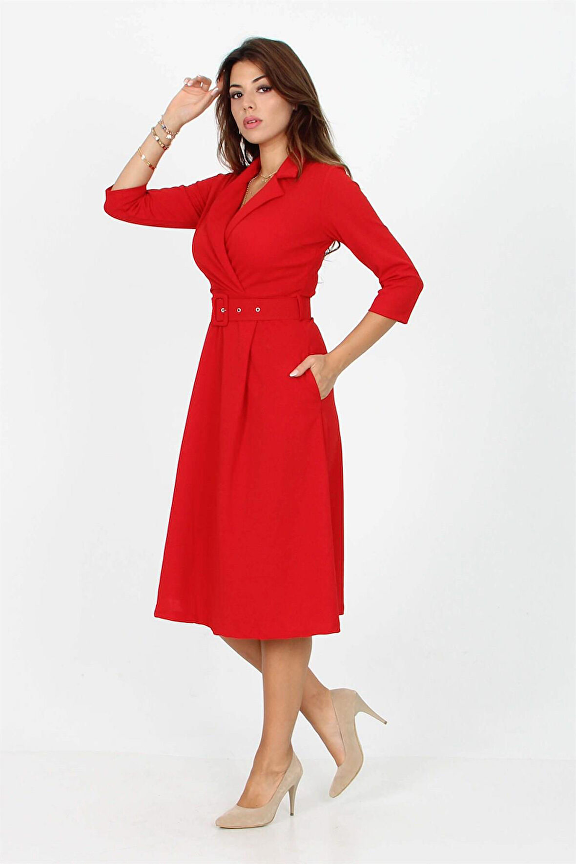 Dipmoda Kadın kemer detaylı midi boy elbise DKS016