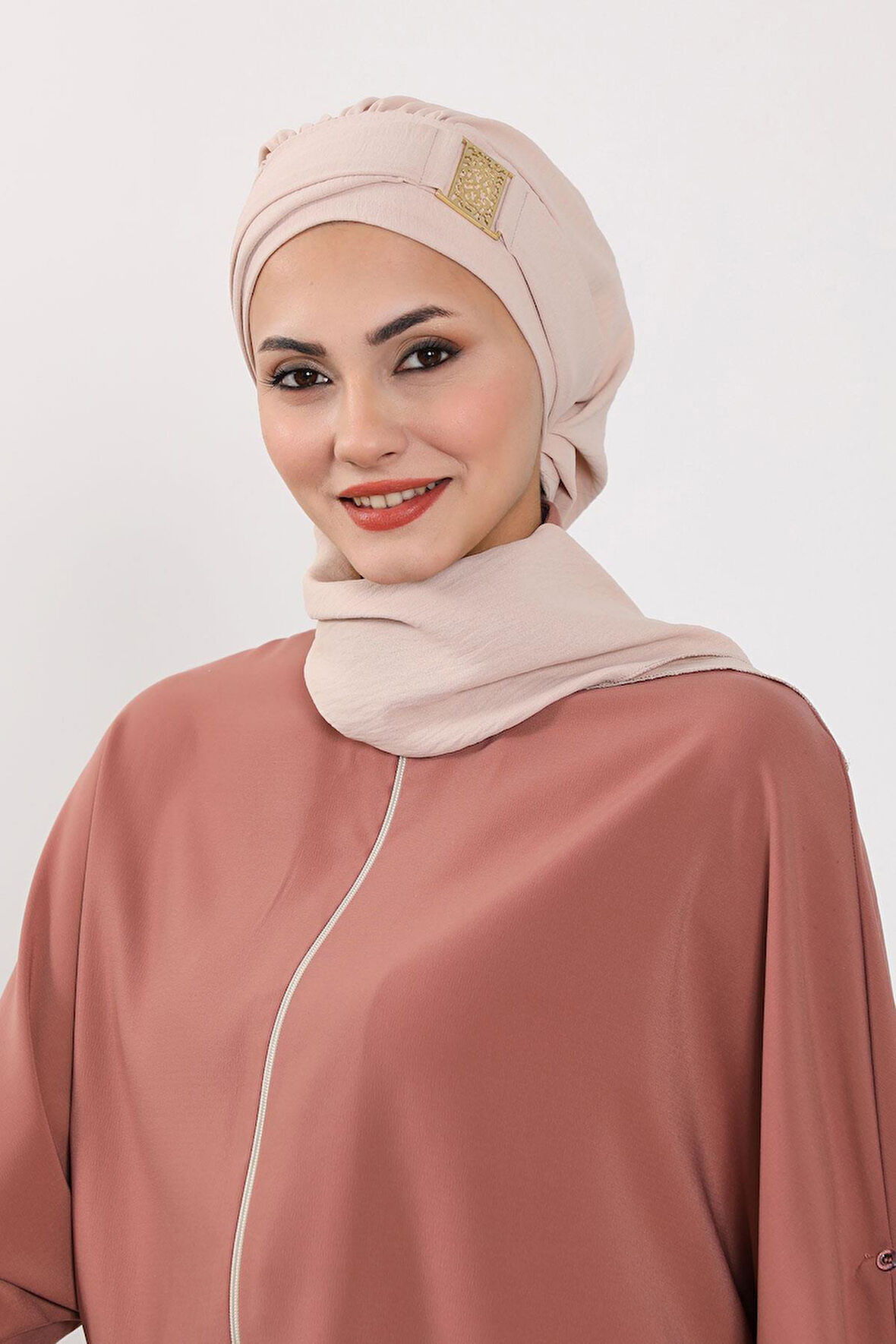 Gold Aksesuarlı Aerobin Kumaş Hazır Türban,HT-11A