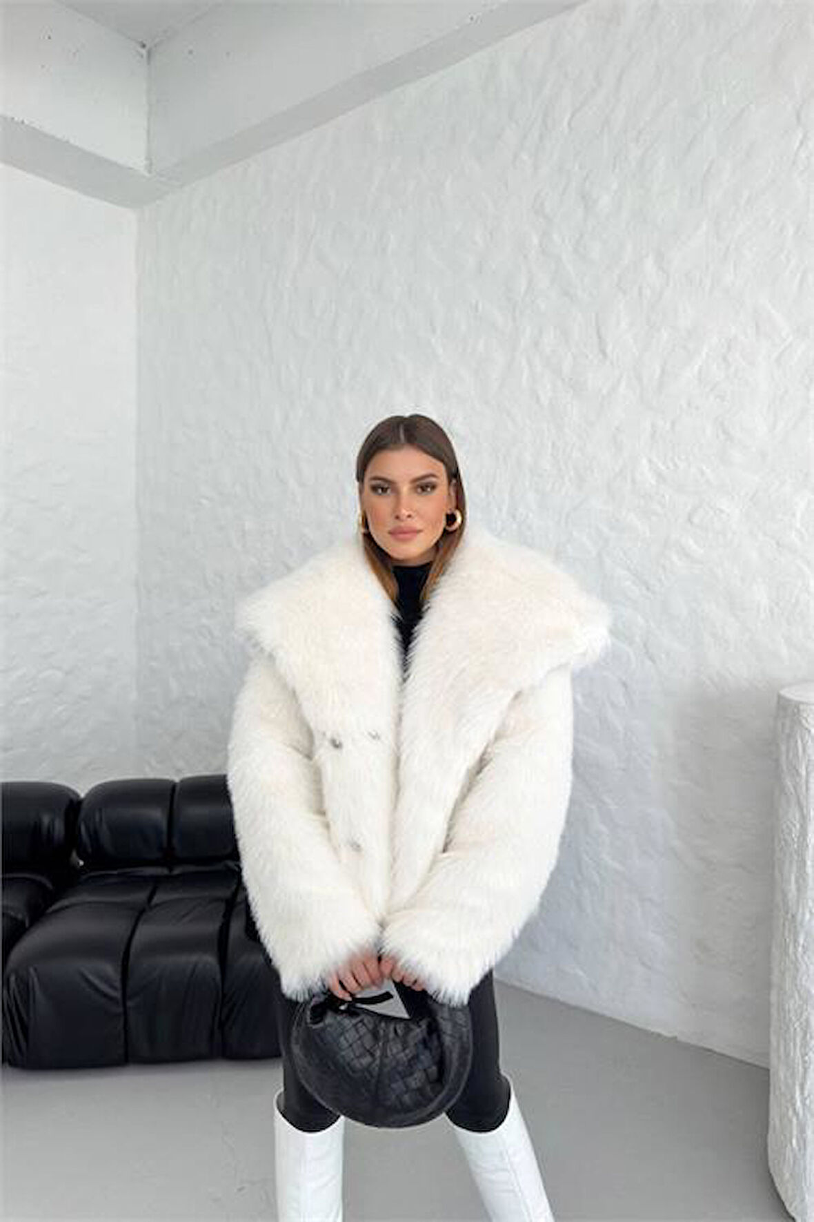 Dipmoda kadın oversize çıtçıtlı ithal kürk mont DPG037