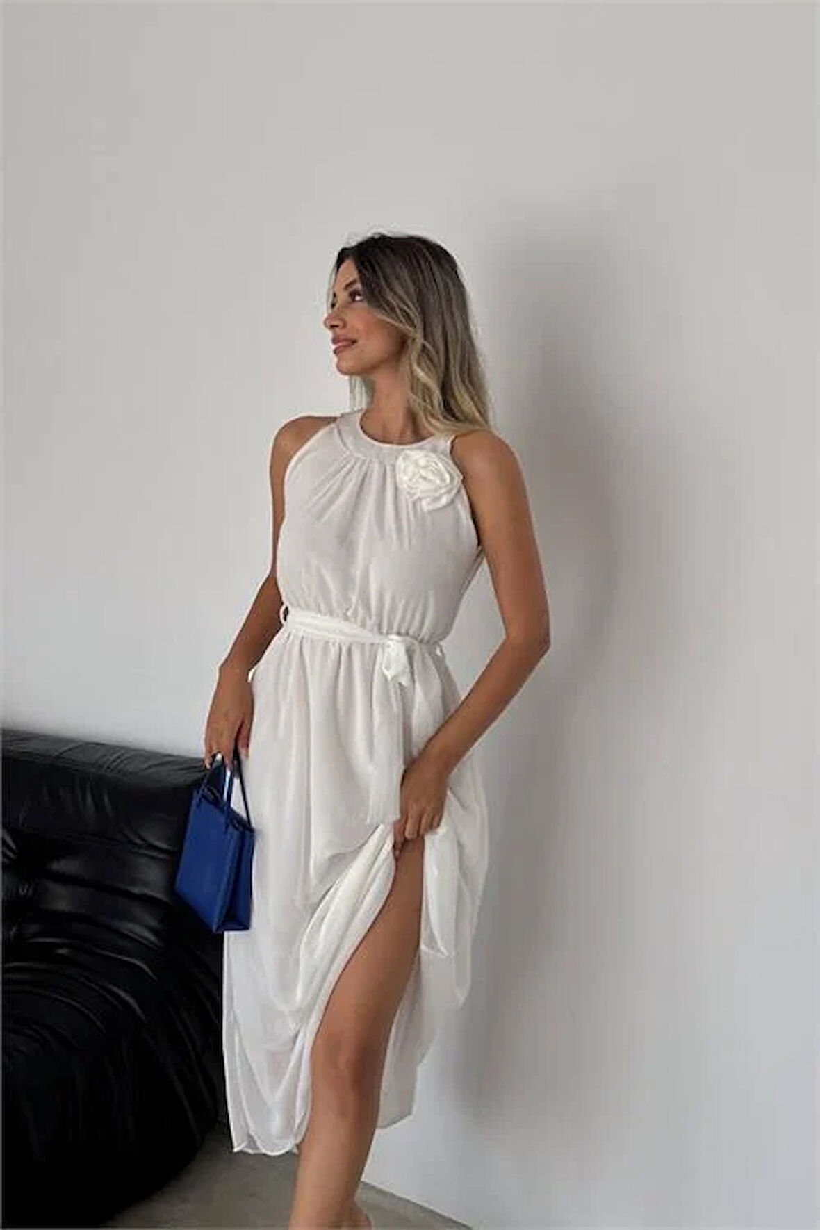 Dipmoda kadın gül broş detaylı uzun şifon elbise DPK2144