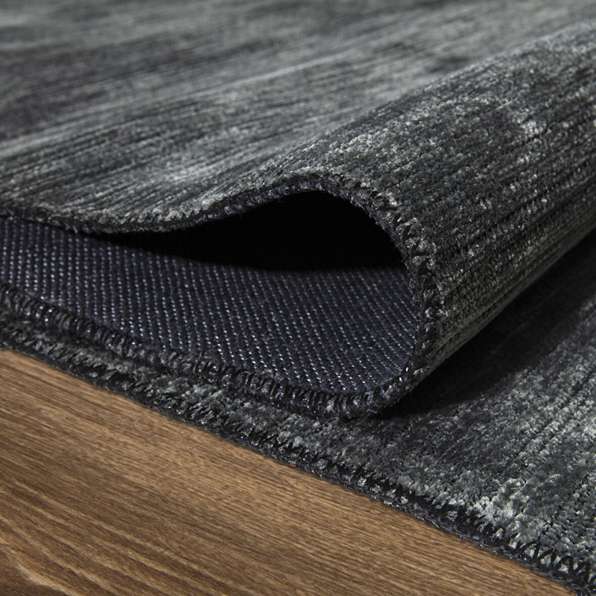 MİLANO ML101 Antrasit Leke Tutmaz Antialerjik Yıkanılabilir Dokuma Dekoratif Halı Kilim Yolluk