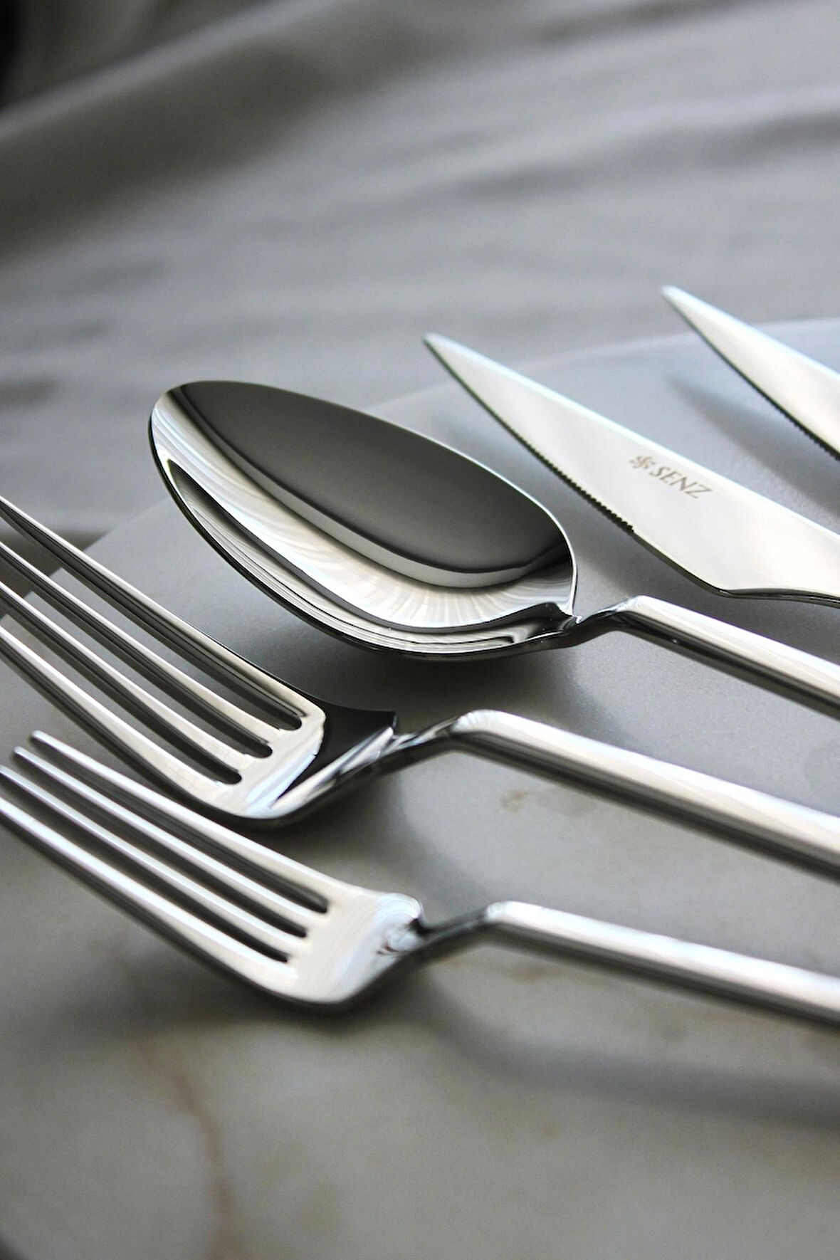 Vega 84 Parça Çatal Kaşık Bıçak Seti