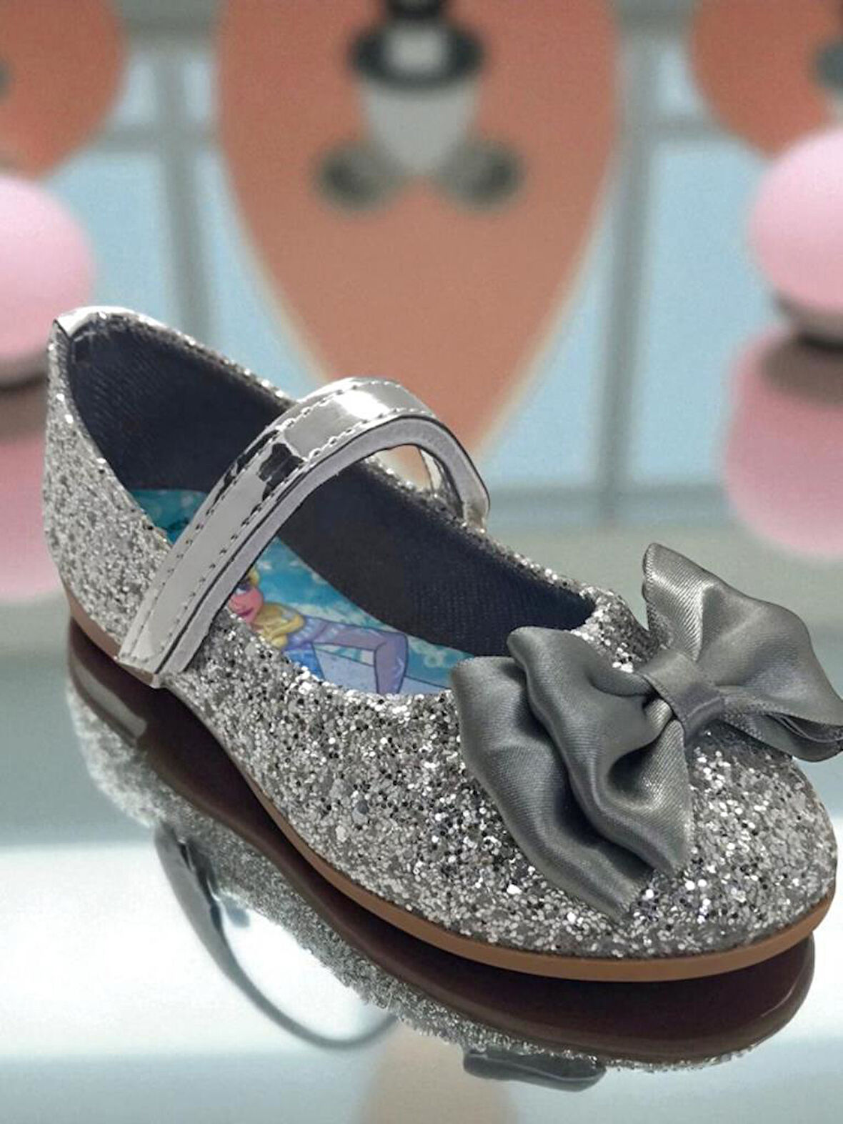 Kız Çocuk Kuromili Parlak Pullu Fiyonklu Babet Ayakkabı