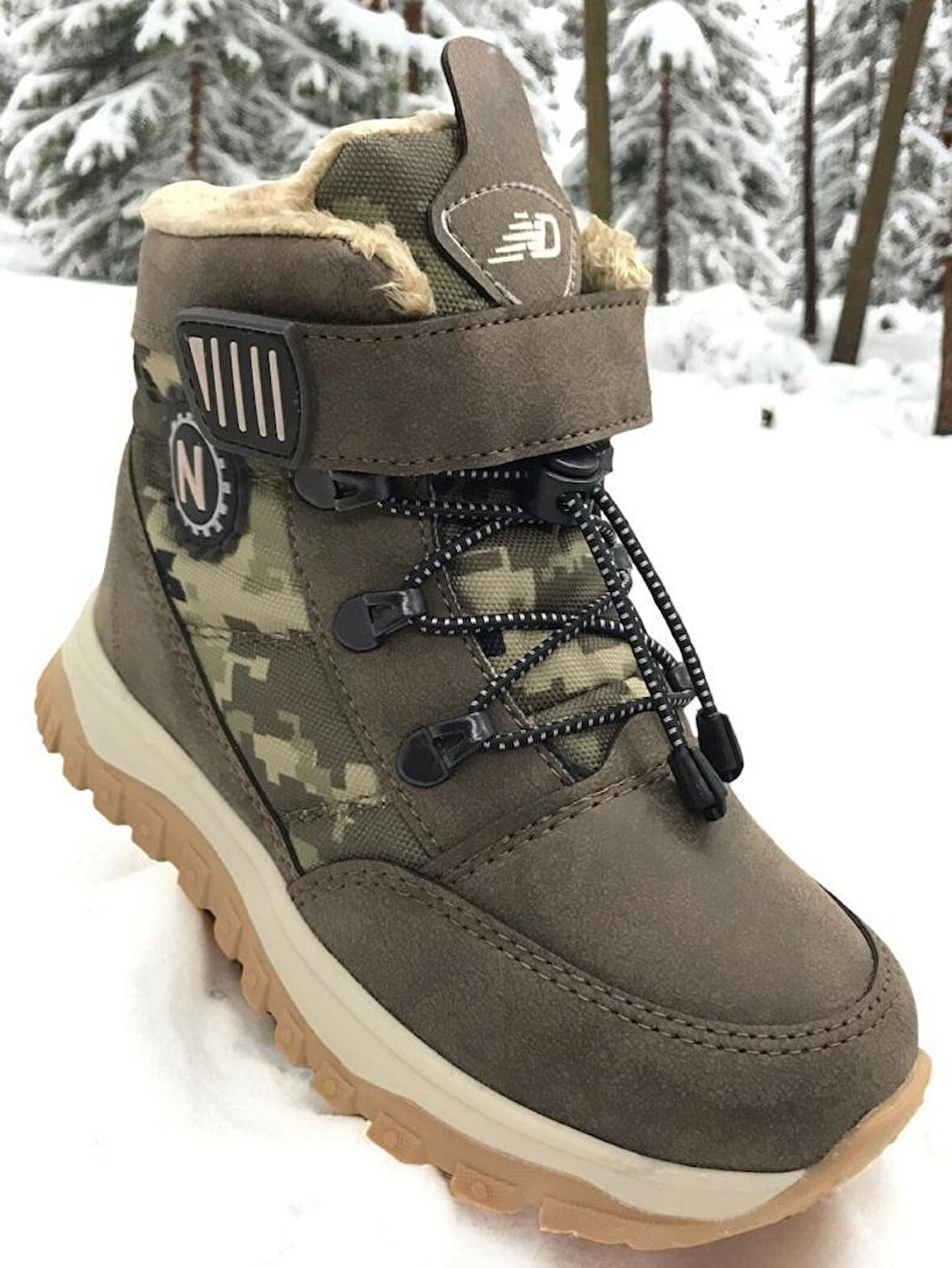 Erkek Çocuk Suya Soğuk Havaya Dayanıklı Cırtlı İçi Kürklü Siyah Kar Botu 