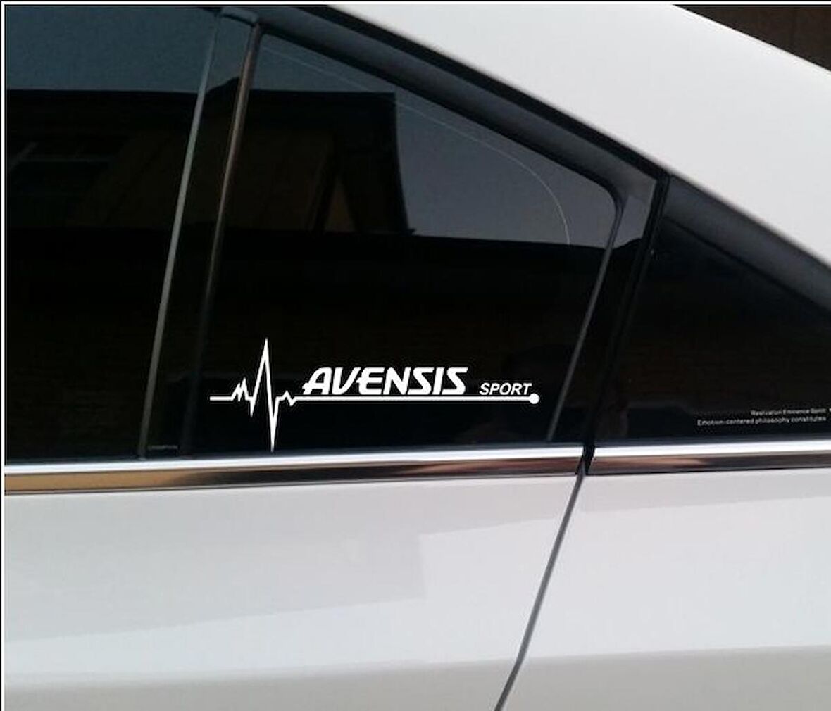 Toyota Avensis Napız Kalp Kelebek Cam için Sticker Yapıştırma