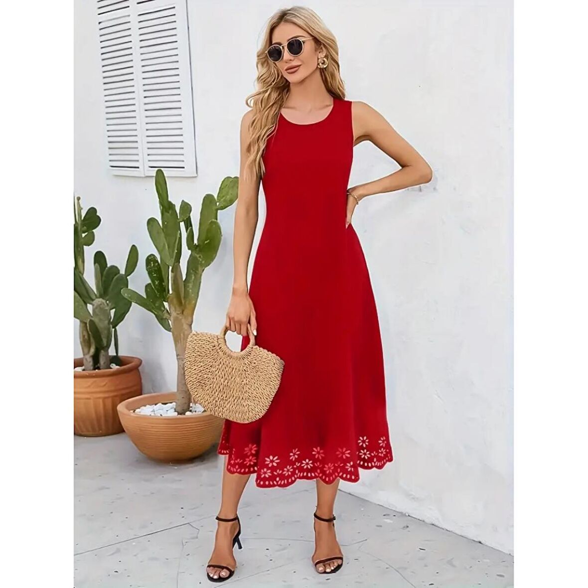 Lucky Life Lucky Life Kadın Kolsuz Etek Ucu Lazer Kesim çiçek Desenli Midi Boy Ithal Krep Elbise