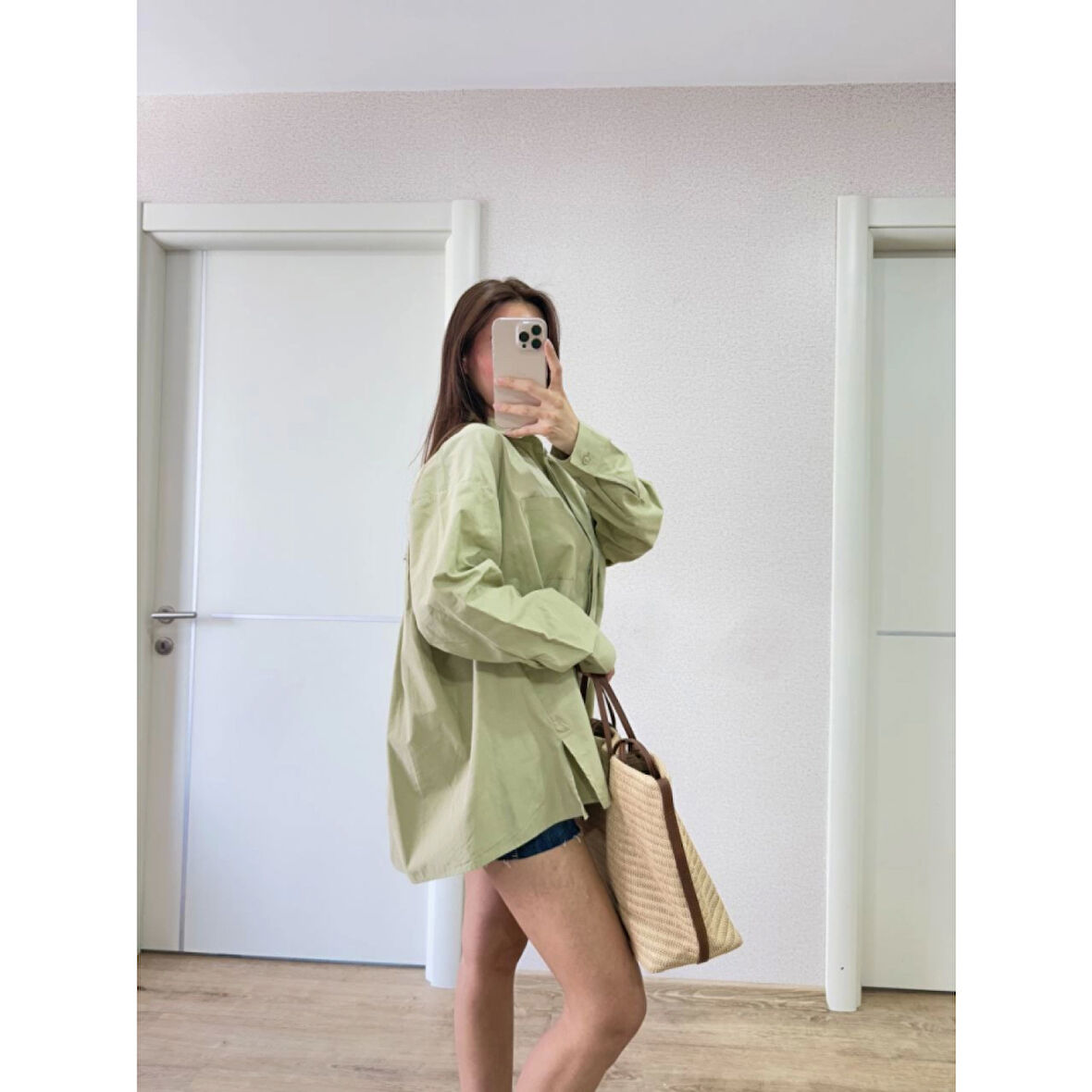 Lucky Life Kadın Yakalı Yandan Yırtmaçlı Gömlek - Yeşil