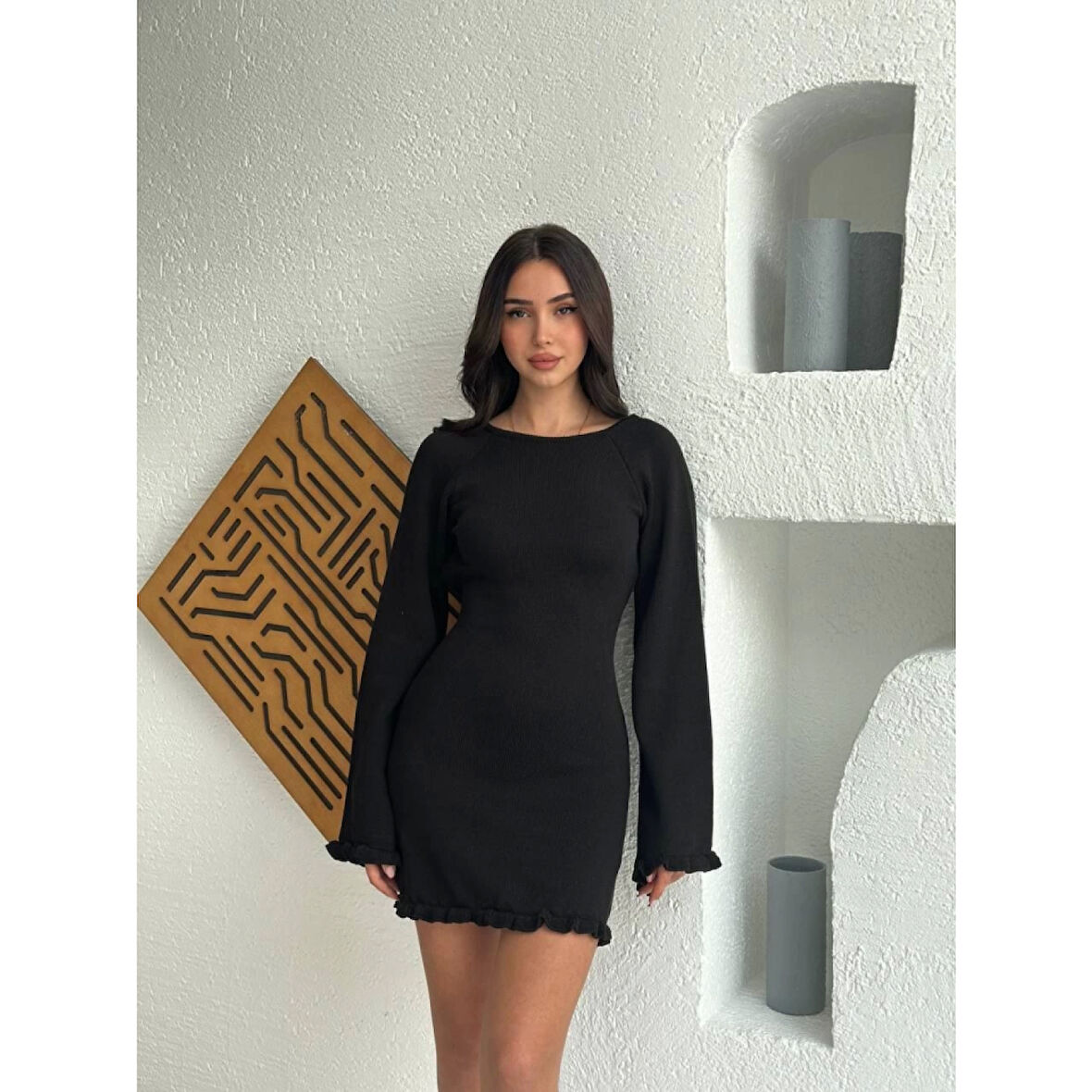 Lucky Life Sırt Pencereli Mini Triko Elbise - Siyah