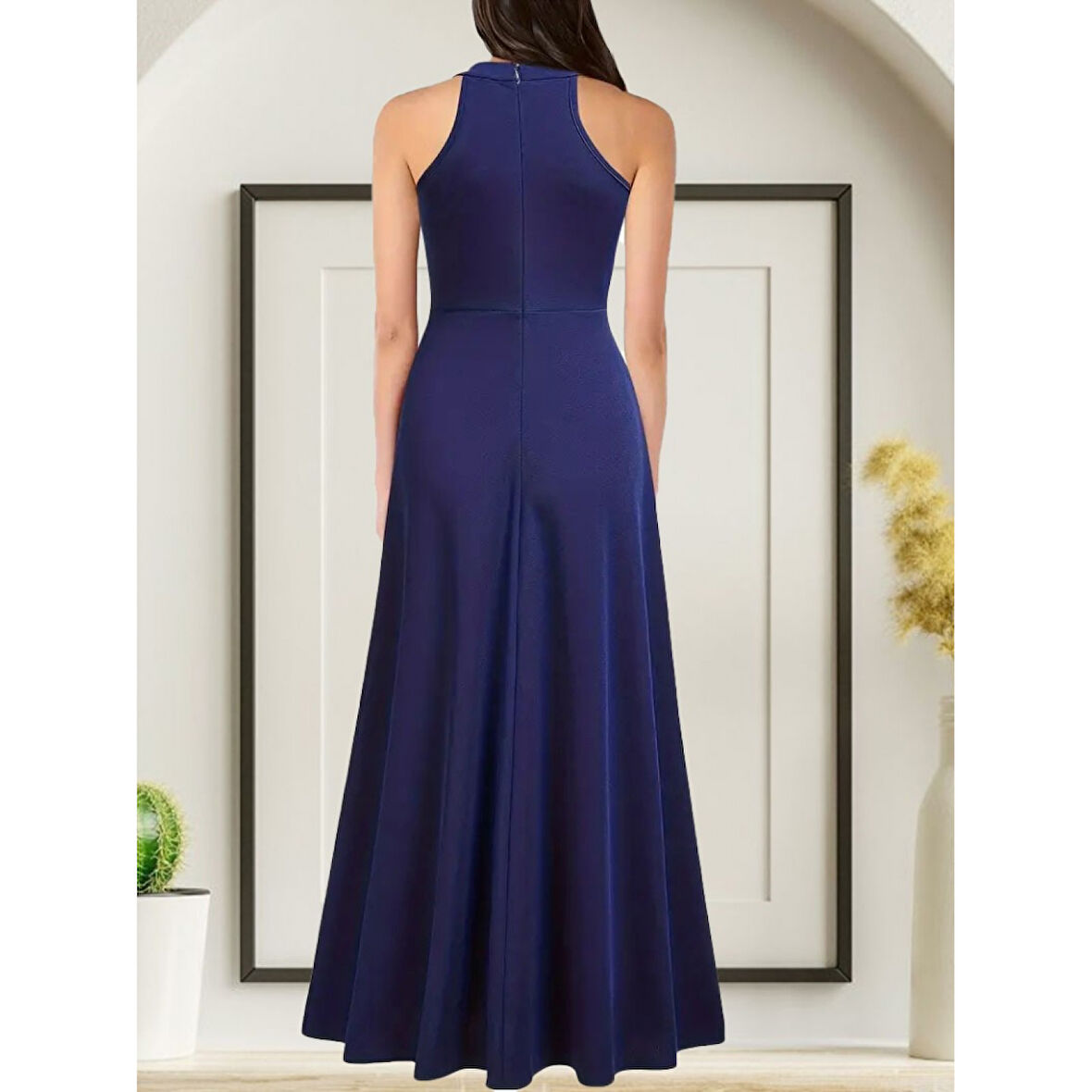 Lucky Life Kadın   Halter Yaka Derin Yırtmaç Detaylı Tam Boy Ithal Krep Abiye Elbise