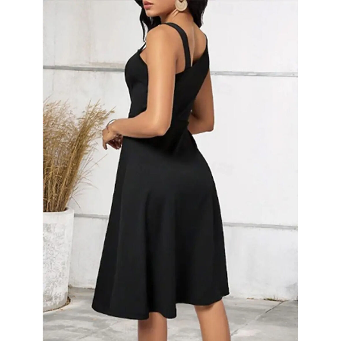 Lucky Life Kadın Tek Omuzu şerit Detaylı Sıfır Kol Yandan Düğme Detaylı Janjan Krep Elbise