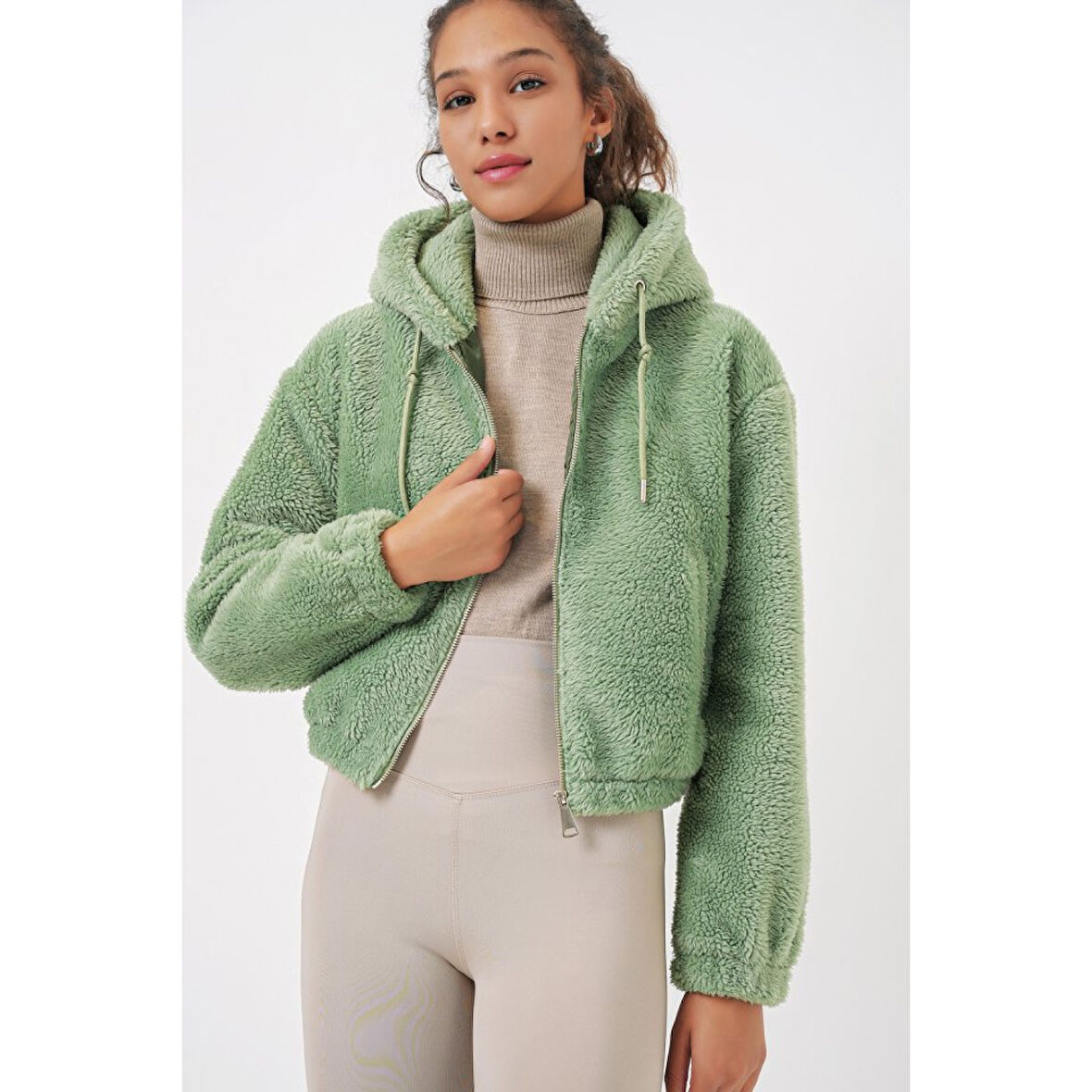 Lucky Life Kadın Kapüşonlu Peluş Crop Ceket - E.Yeşil