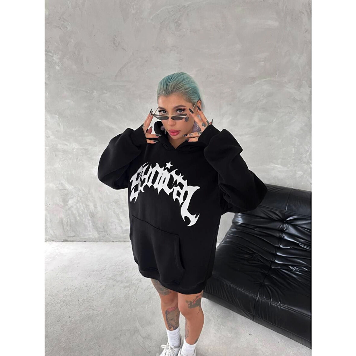 Unisex Üç İplik Kapşonlu Baskılı SweatShirt - Siyah