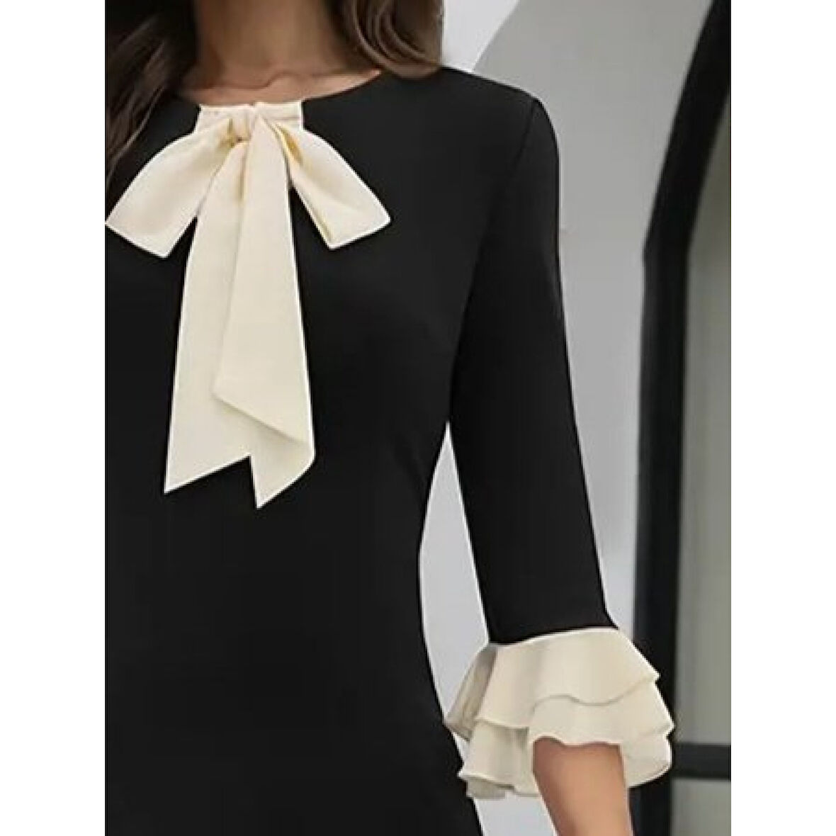 Lucky Life Kadın Truvakar Kollu Fiyonk Yakalı Midi Ithal Krep Elbise