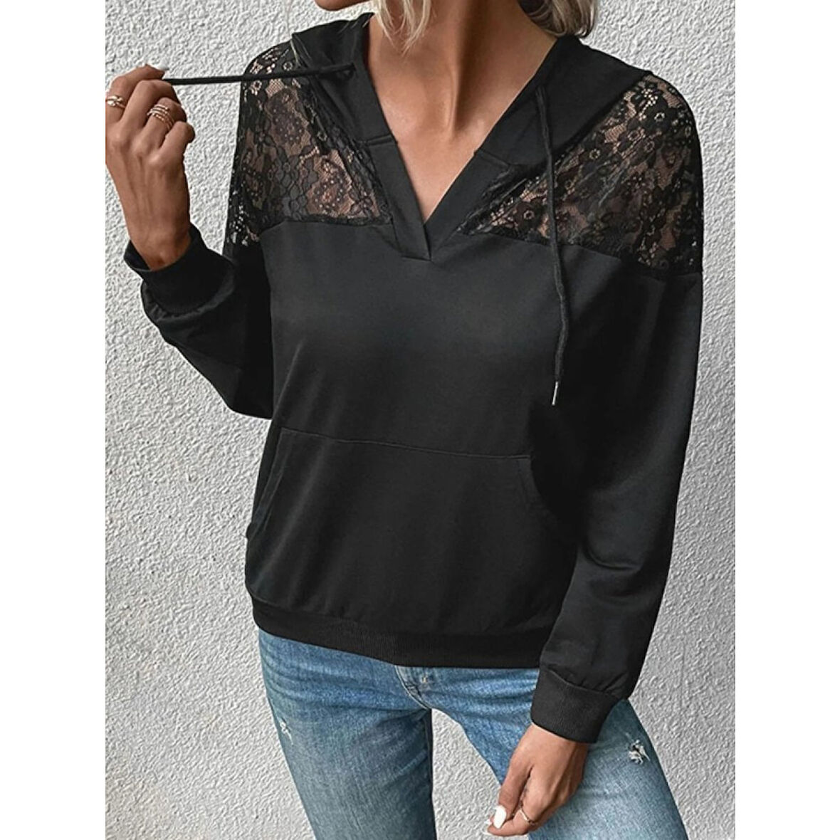 Lucky Life Kadın Uzun Kollu Kapşonlu Bağcıklı Dantelli Viskon Iki Iplik Bluz