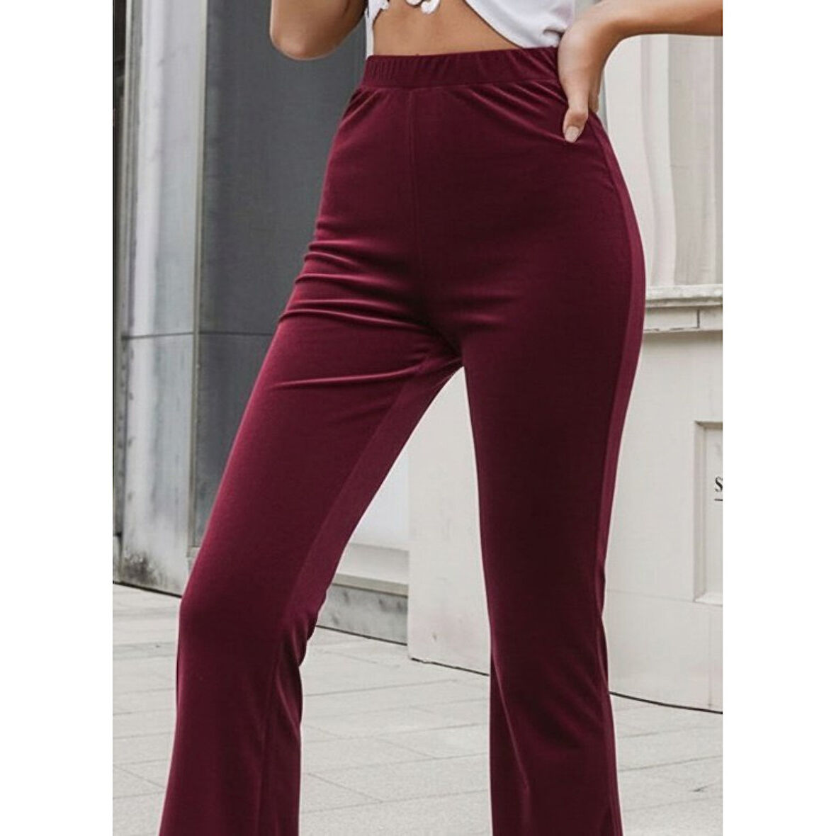 Lucky Life Kadın Yüksek Bel Paçaya Doğru Genişleyen Kadife Pantolon