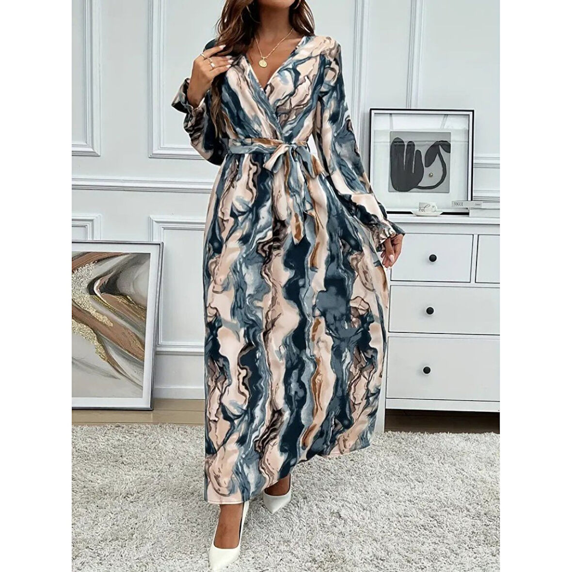 Lucky Life Kadın Uzun Kollu Kruvaze Yakalı Beli Kuşaklı Desenli Süprem Maxi Elbise