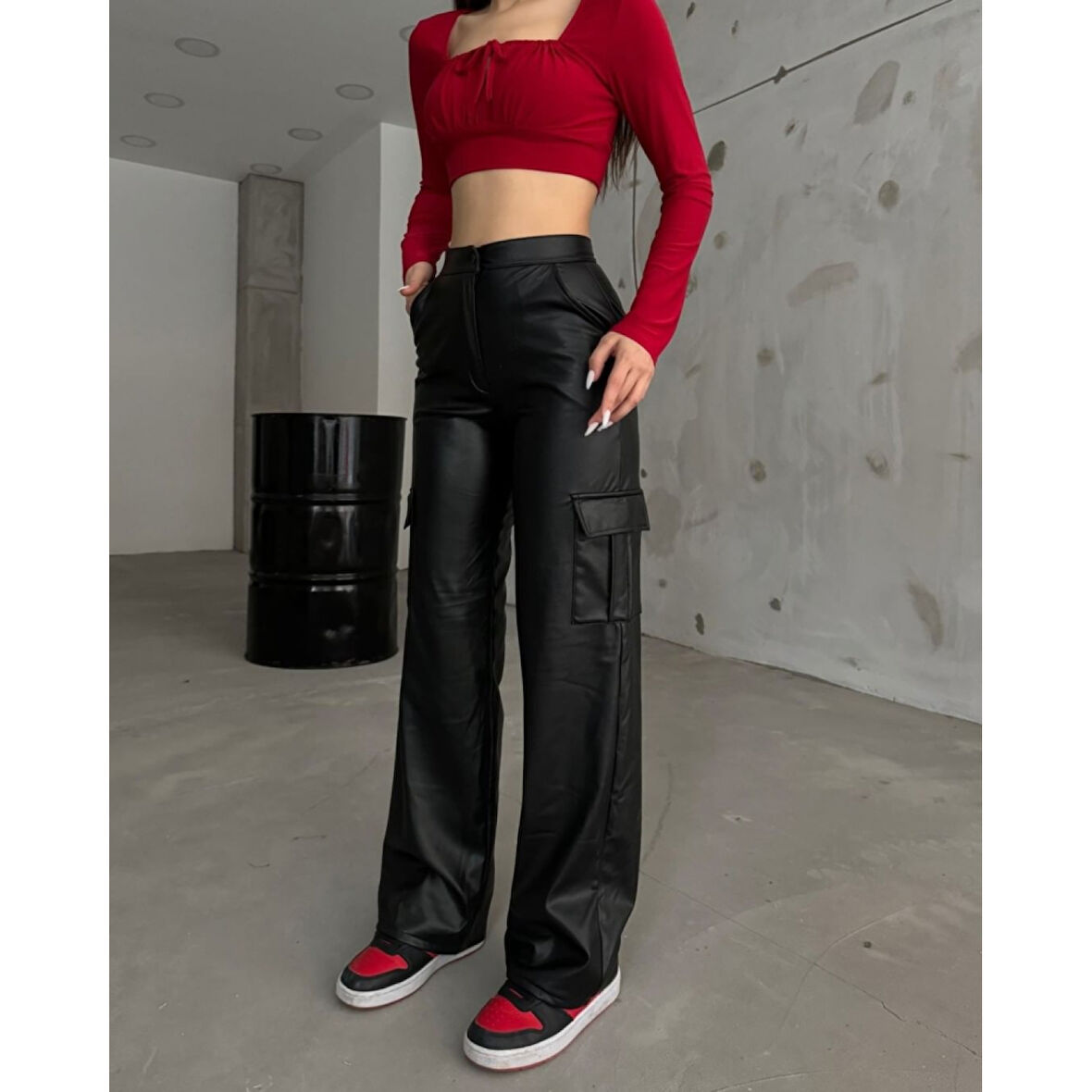 Lucky Life Kadın Yüksek Bel önden Fermuarlı Yandan Cep Detaylı Deri Kargo Pantolon