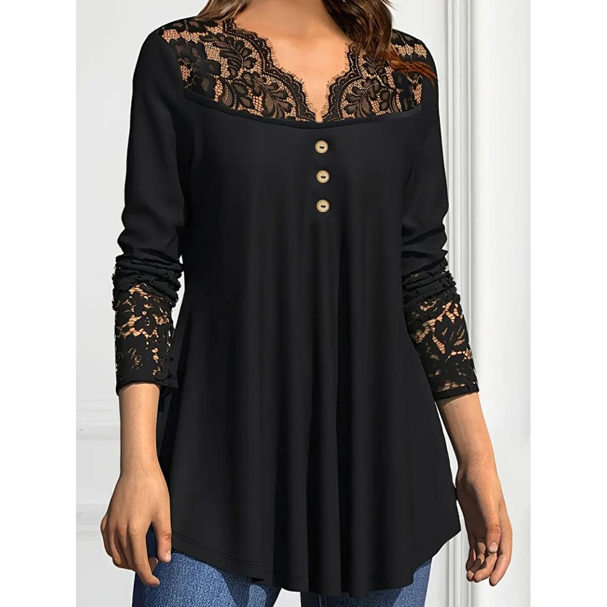 Lucky Life Kadın Uzun Kollu Dantel Detaylı Düğmeli Viskon Bluz
