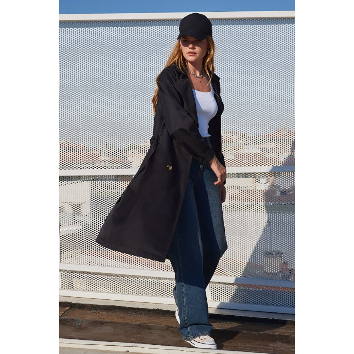 Lucky Life Kruvaze Yaka Trençkot - Siyah