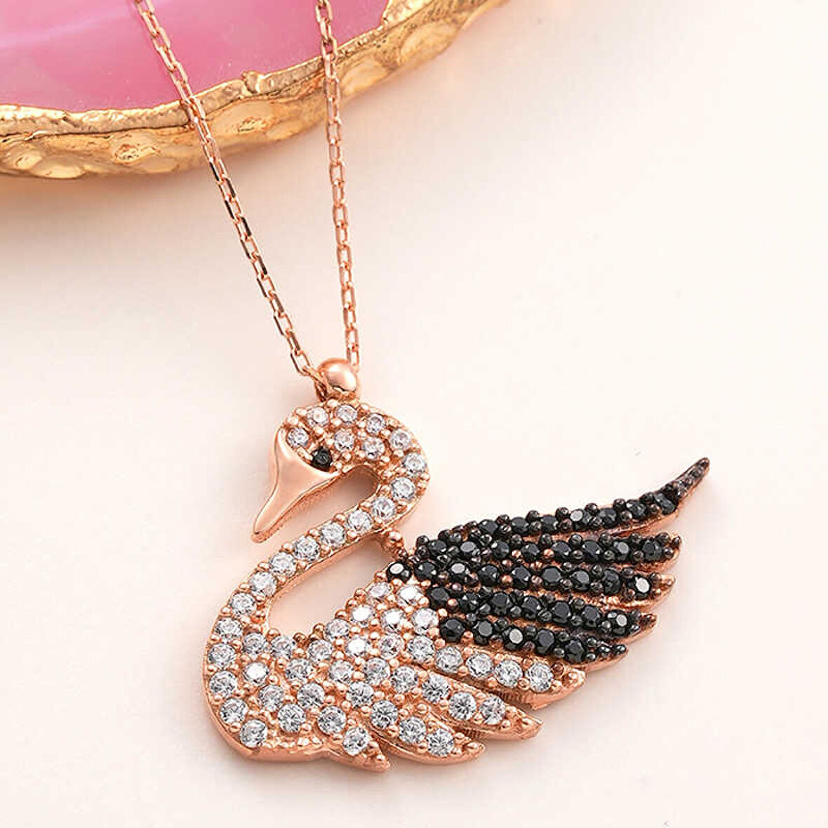 Lucky Life Gümüş Rose Kuğu Kadın Kolye