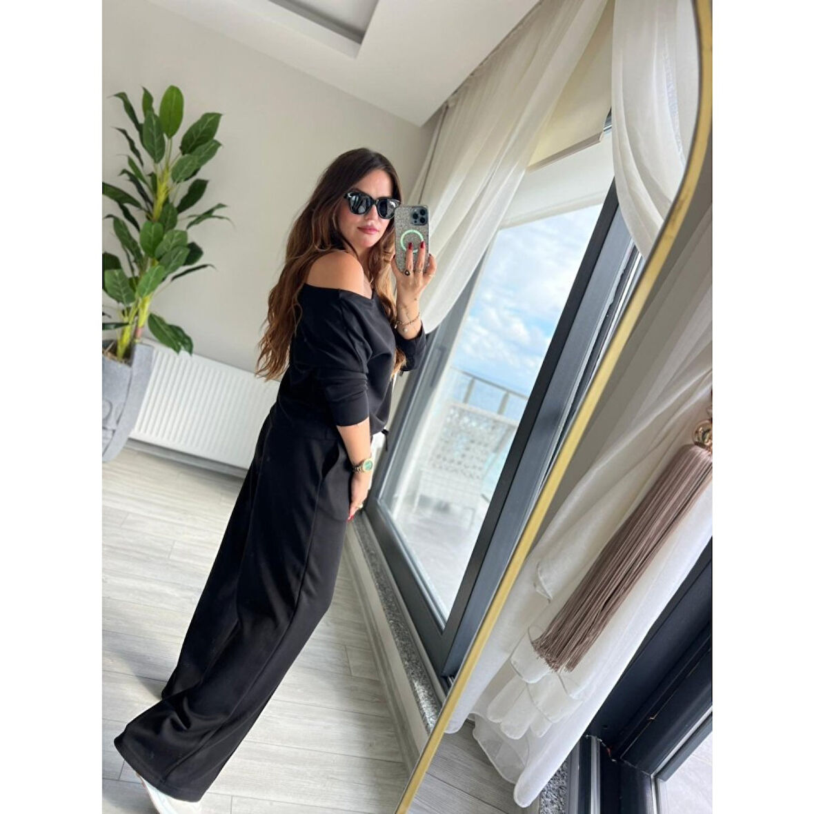 Lucky Life Kadın Uzun Kollu Tek Omuzdan Açık Modal Bluz Ve Pantolon Ikili Takım