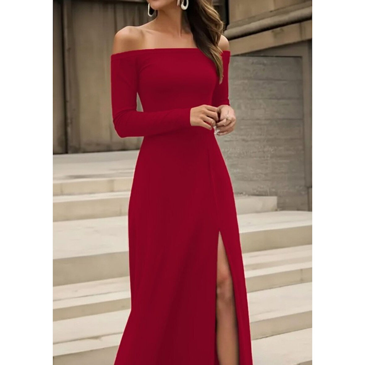 Lucky Life Lucky Life Kadın Uzun Kollu Madonna Yakalı Yırtmaç Detaylı Uzun Ithal Krep Elbise