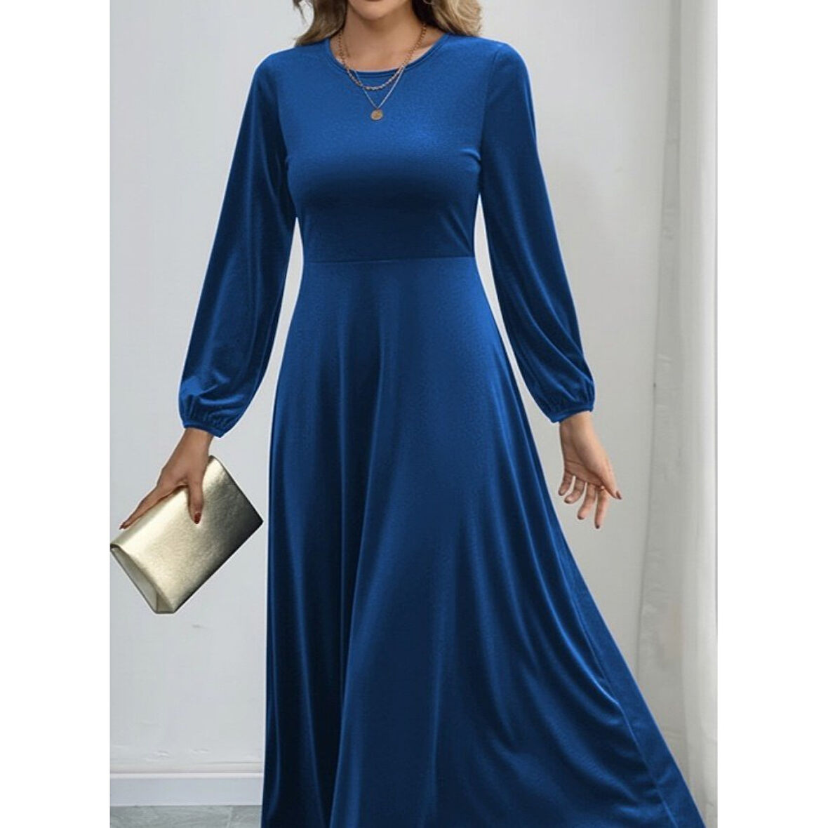 Lucky Life Kadın Uzun Kollu Bisiklet Yaka Midi Kadife Mavi Elbise